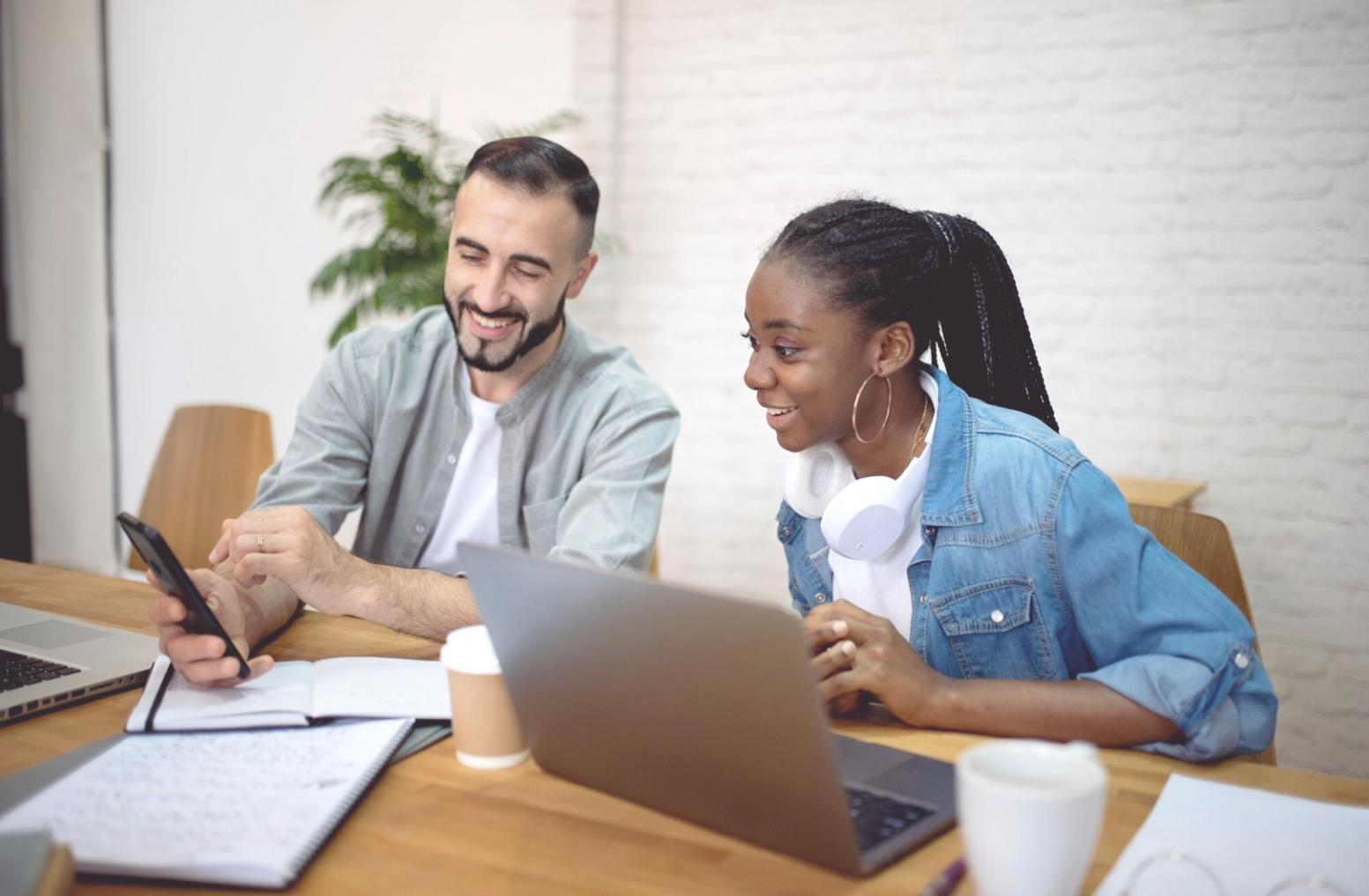 Équipe de conseillers financiers agencyclornixa